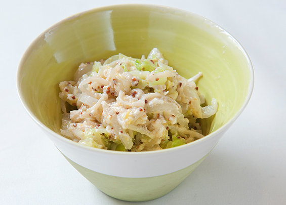 天日干したくあんとコンニャクのソテー
