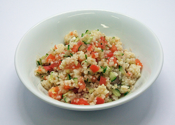 夏野菜のみじん切りサラダ
