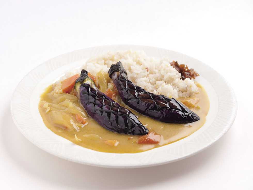 トマト風味の野菜カレー